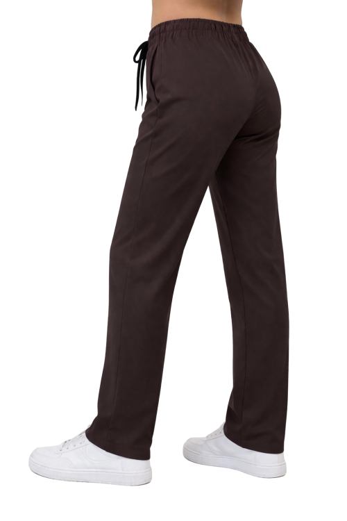 Spodnie medyczne damskie  , prosta nogawka  w kolorze czekoladowym.png