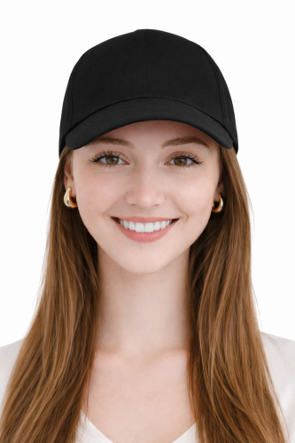 Czapka z twardym daszkiem kolor czarny widok z przodu.png